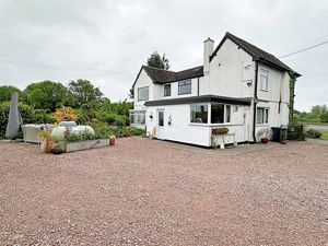 Rear- click for photo gallery